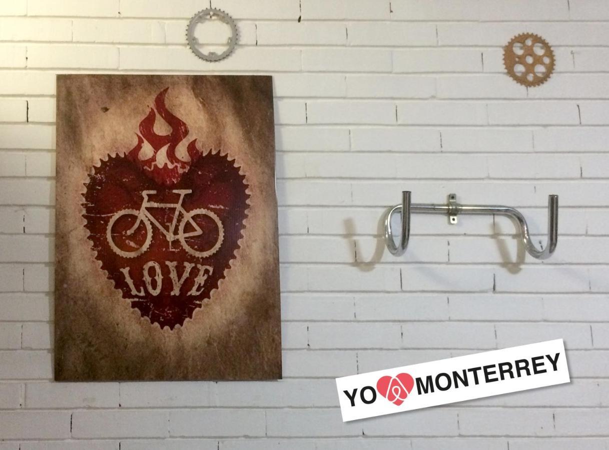 Departamento completo a pasos de Santa Lucia mty Monterrey Exterior foto